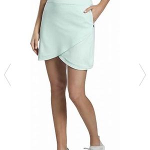 Peter Millar Women's Performance Soothing Sea Laura Wrap Golf Skort. |  L